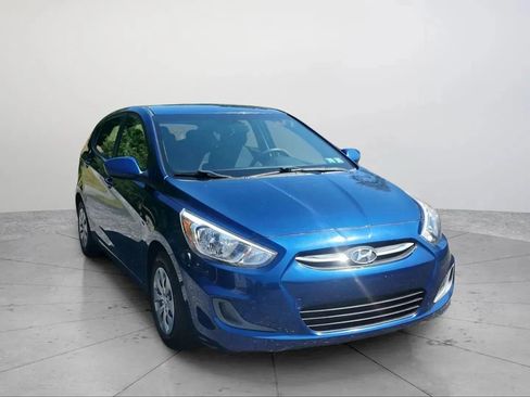 Used 2017 Hyundai Accent SE image 3