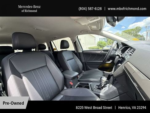Used 2022 Volkswagen Tiguan SE FWD image 15