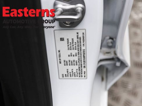 Used 2023 Tesla Model 3 Standard Range image 33