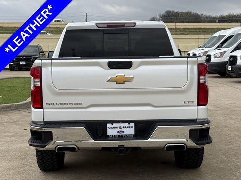 Used 2021 Chevrolet Silverado 1500 LTZ w/ Max Trailering Package image 7