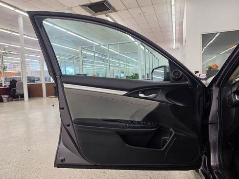 Used 2016 Honda Civic EX-T image 22