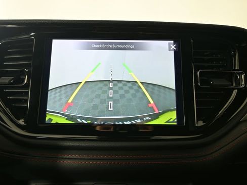 Used 2025 Dodge Durango GT AWD/4WD image 30