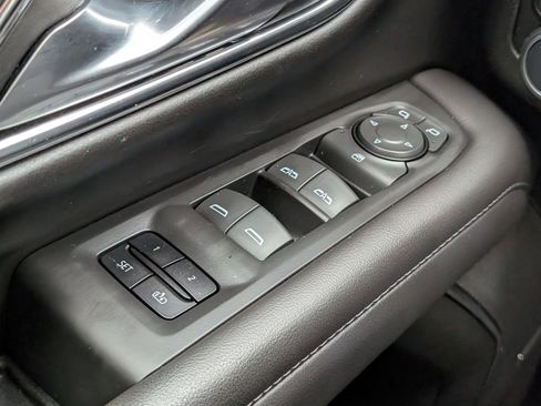 Used 2022 Chevrolet Tahoe LT AWD/4WD image 25