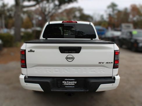 Used 2023 Nissan Frontier SV w/ SV Convenience Package image 10