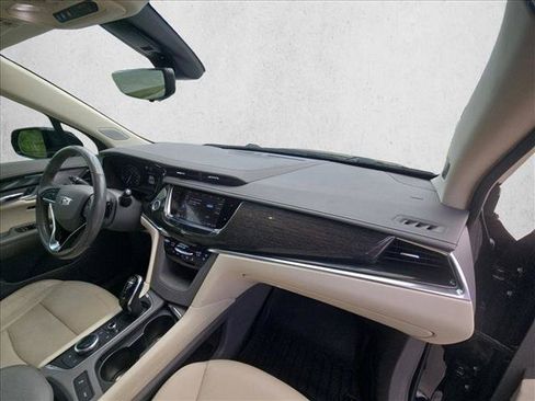 Used 2020 Cadillac XT6 Premium Luxury FWD image 23