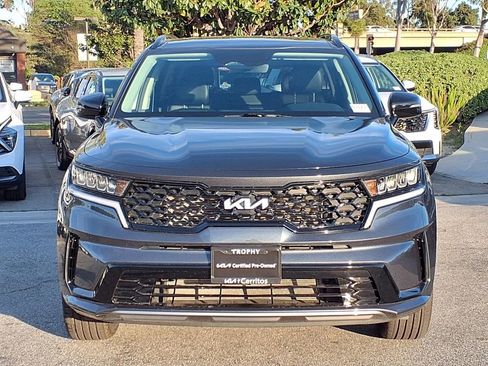 Certified 2023 Kia Sorento S w/ Panoramic Sunroof Package image 6
