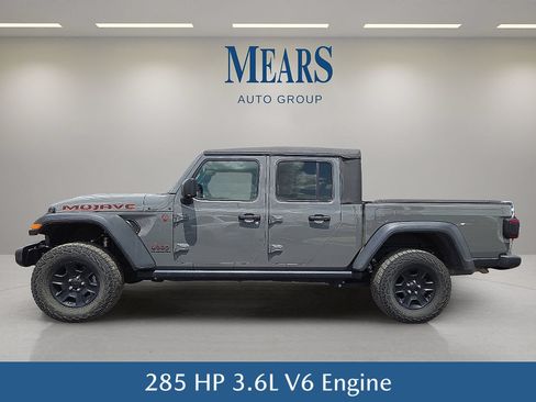 Used 2021 Jeep Gladiator Mojave w/ Safety Group AWD/4WD image 3