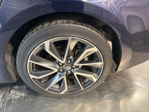 Used 2020 Toyota Corolla XSE image 11