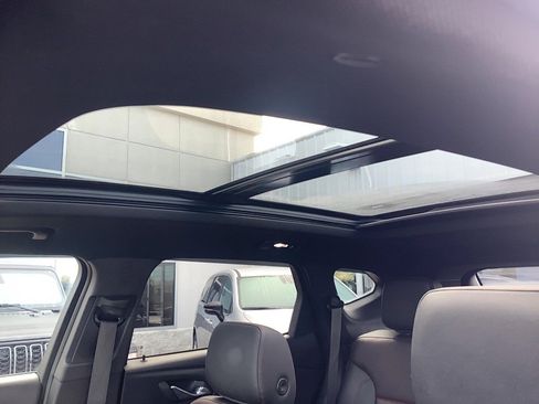 Used 2023 Chevrolet Blazer RS w/ Enhanced Convenience Package image 13