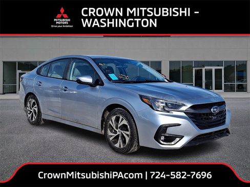 Used 2025 Subaru Legacy Premium image 1