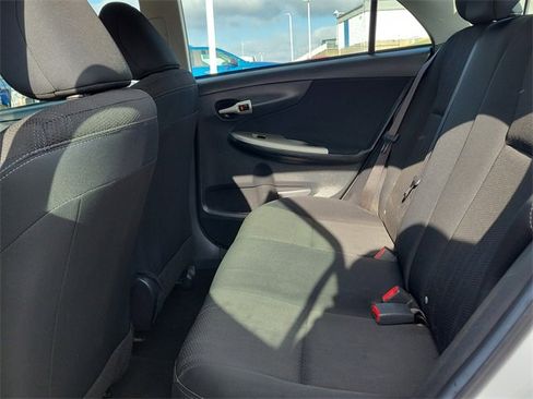 Used 2013 Toyota Corolla S image 12