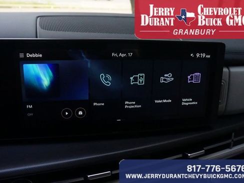 Used 2025 Hyundai Santa Fe SEL FWD image 12