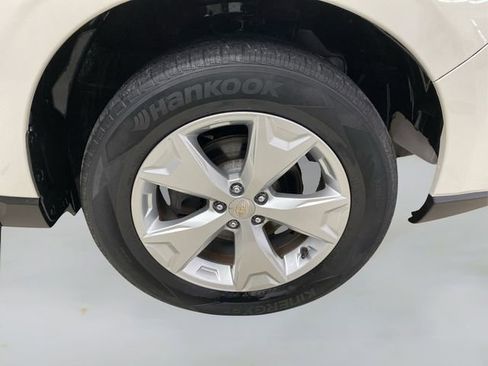 Used 2016 Subaru Forester 2.5i Premium w/ Popular Package #2 image 16