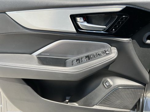 Used 2026 Acura MDX SH-AWD w/ Technology Package image 14