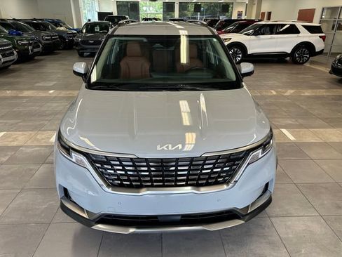 Used 2024 Kia Carnival SX FWD image 19