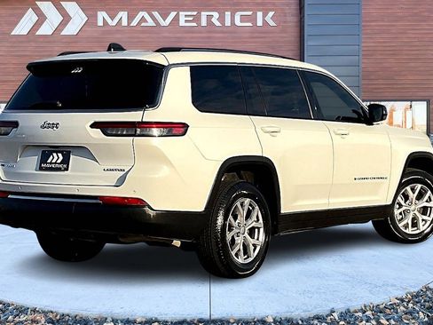 Used 2022 Jeep Grand Cherokee L Limited w/ Trailer Tow Group (B) image 5