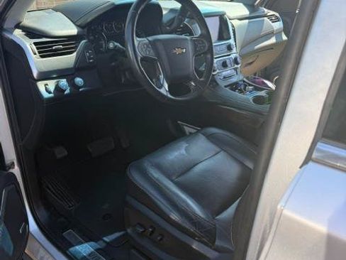 Used 2020 Chevrolet Tahoe LT AWD/4WD image 3