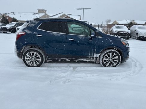 Used 2019 Buick Encore Preferred image 9