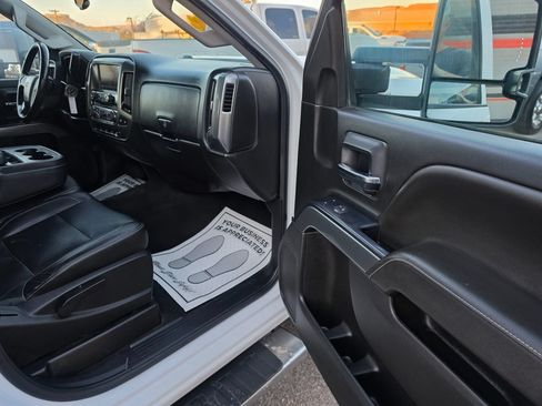 Used 2017 Chevrolet Silverado 2500 LT w/ LT Fleet Convenience Package AWD/4WD image 16