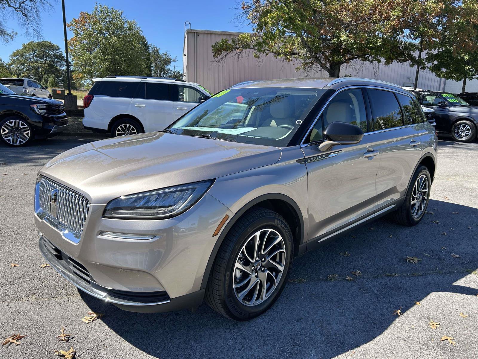Certified 2020 Lincoln Corsair FWD w/ Equipment Group 101A image 9
