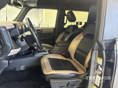 Certified 2024 Ford Bronco Wildtrak AWD/4WD image 11