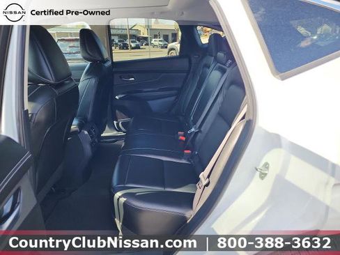 Certified 2025 Nissan Murano SL AWD/4WD image 25