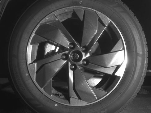 Used 2025 Nissan Rogue SV image 12