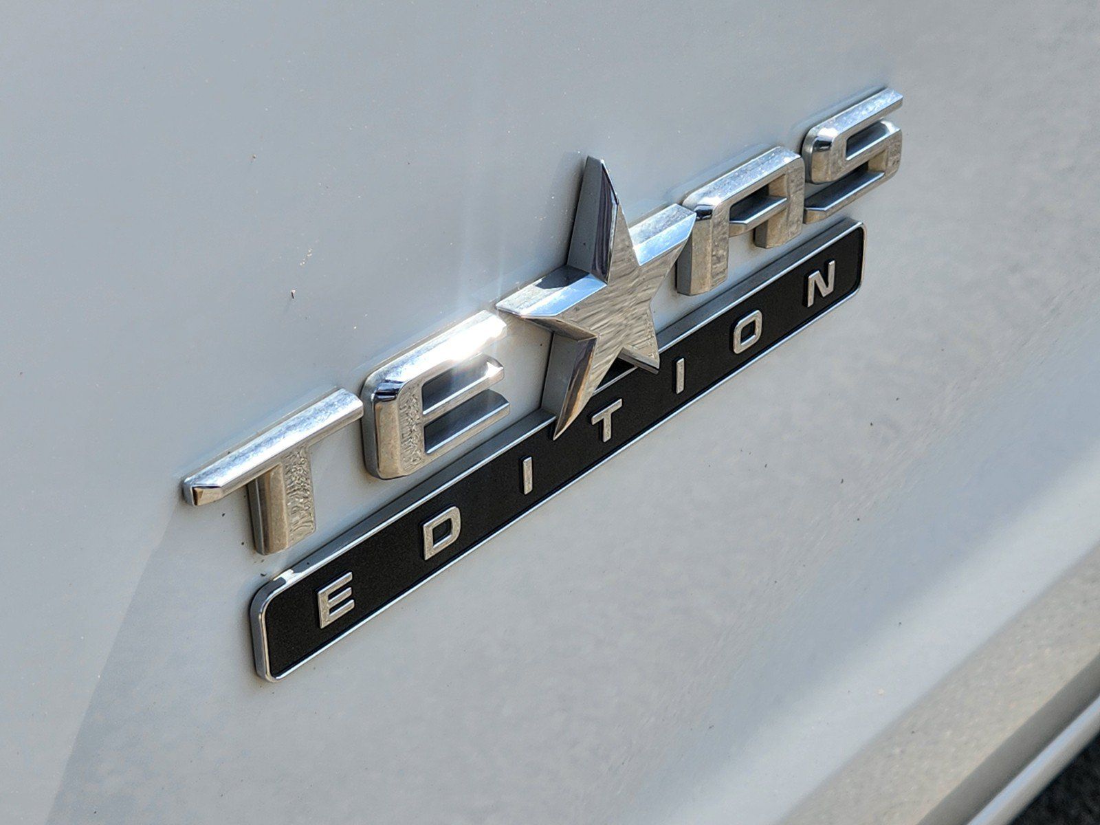 Used 2021 Chevrolet Silverado 1500 LT w/ LPO, Liner Protection Package RWD image 28