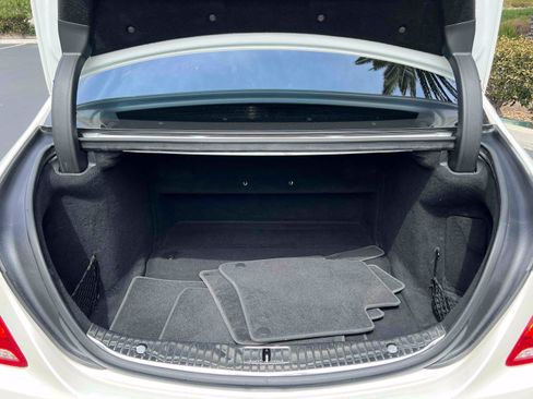 Used 2014 Mercedes-Benz S 550 Sedan image 79