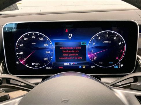 Used 2024 Mercedes-Benz GLC 300 4MATIC image 19