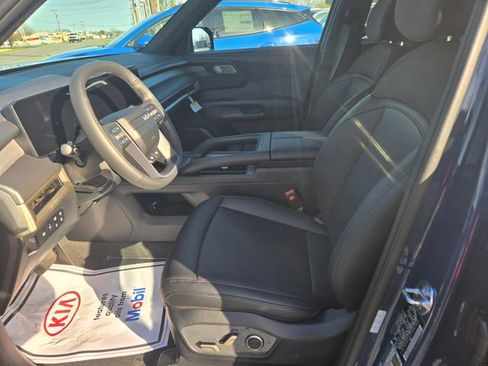 New 2027 Kia Telluride S image 6