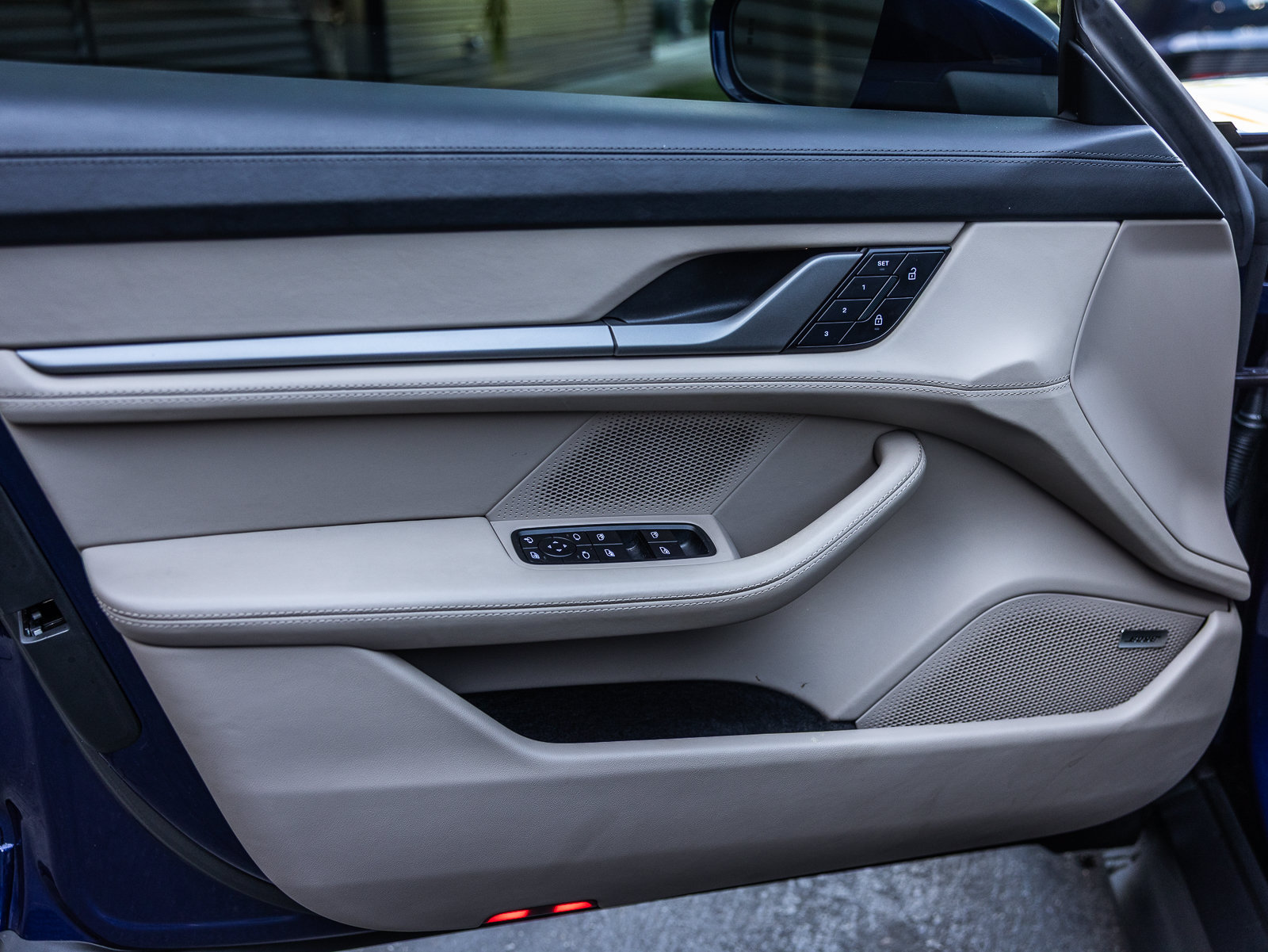 Certified 2025 Porsche Taycan RWD image 23