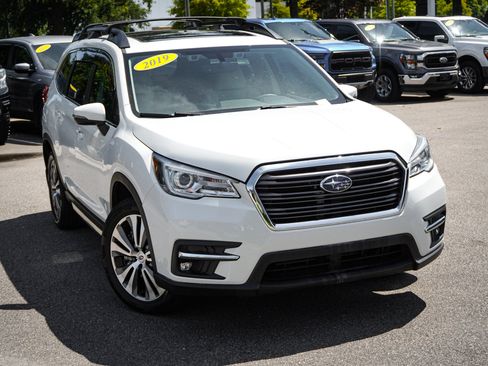 Used 2019 Subaru Ascent Limited w/ Popular Package #2A AWD/4WD image 2