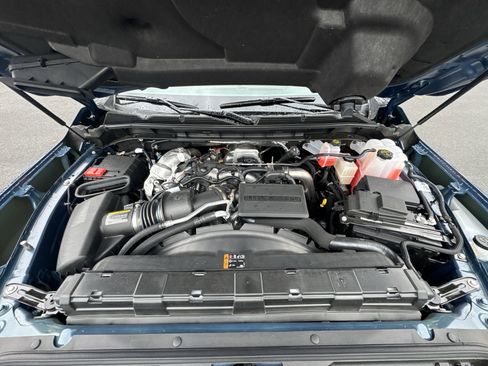 New 2026 GMC Sierra 2500 Denali Ultimate AWD/4WD image 18