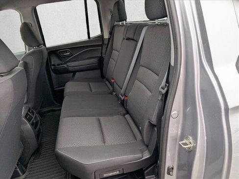 Used 2017 Honda Ridgeline RT image 15