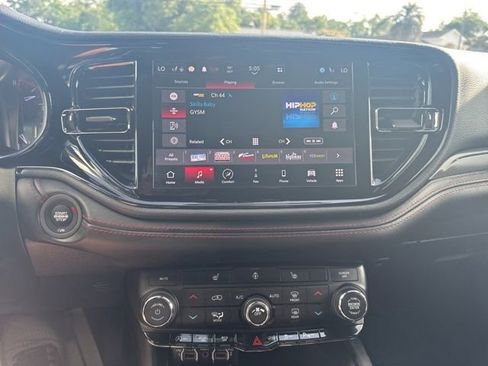 Used 2025 Dodge Durango GT w/ Blacktop Package AWD/4WD image 15