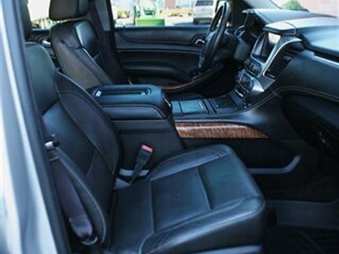 Used 2015 Chevrolet Suburban LTZ AWD/4WD image 24