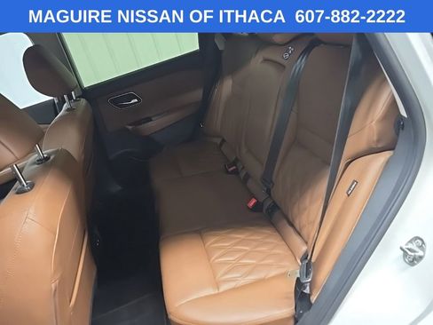 Used 2024 Nissan Rogue Platinum w/ Platinum Premium Package AWD/4WD image 32