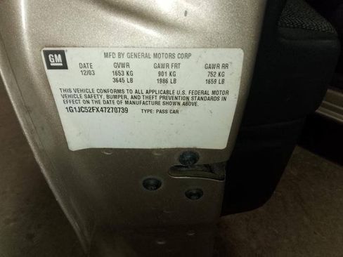 Used 2004 Chevrolet Cavalier Sedan w/ Preferred Equipment Group FWD image 41
