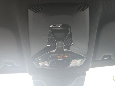 Used 2025 BMW X2 xDrive28i AWD/4WD image 19