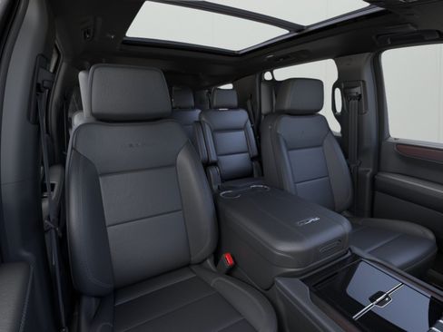 New 2026 GMC Yukon Denali w/ Denali Reserve Package AWD/4WD image 16