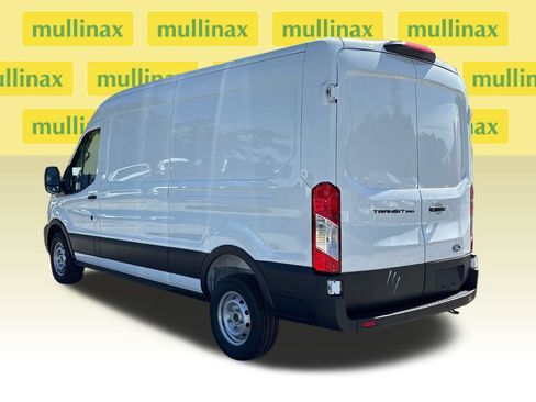 New 2026 Ford Transit 250 148 Medium Roof RWD image 11
