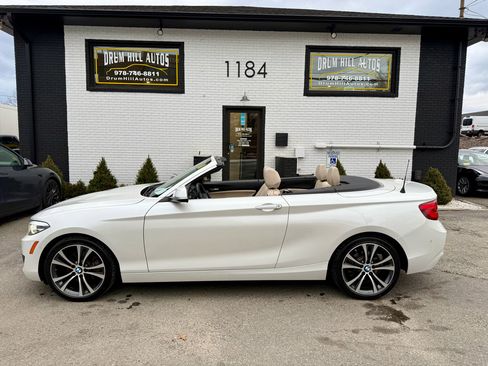 Used 2018 BMW 230i xDrive Convertible w/ Premium Package image 4