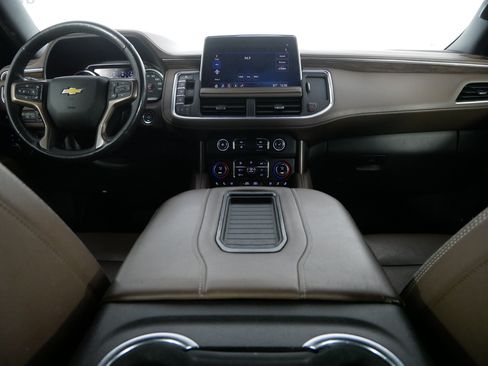 Used 2021 Chevrolet Tahoe High Country w/ Premium Package AWD/4WD image 20