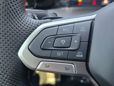 New 2026 Volkswagen GTI SE FWD image 13