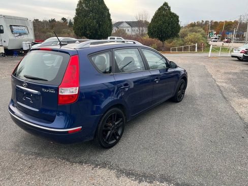 Used 2012 Hyundai Elantra SE image 3