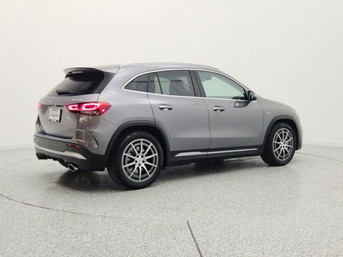 Used 2021 Mercedes-Benz GLA 35 AMG 4MATIC image 5