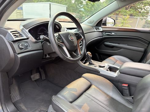 Used 2013 Cadillac SRX Luxury AWD/4WD image 7