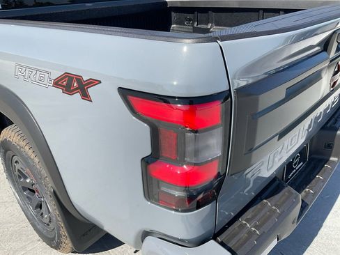 New 2025 Nissan Frontier PRO-4X w/ Black Accent Package image 36