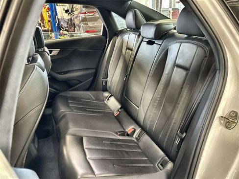 Used 2024 Audi A4 2.0T Premium Plus image 24